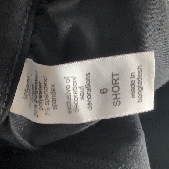 Maurices Mid - Rise Jeans Size 6 Short Very Good Condition ! - Picture 10 of 13